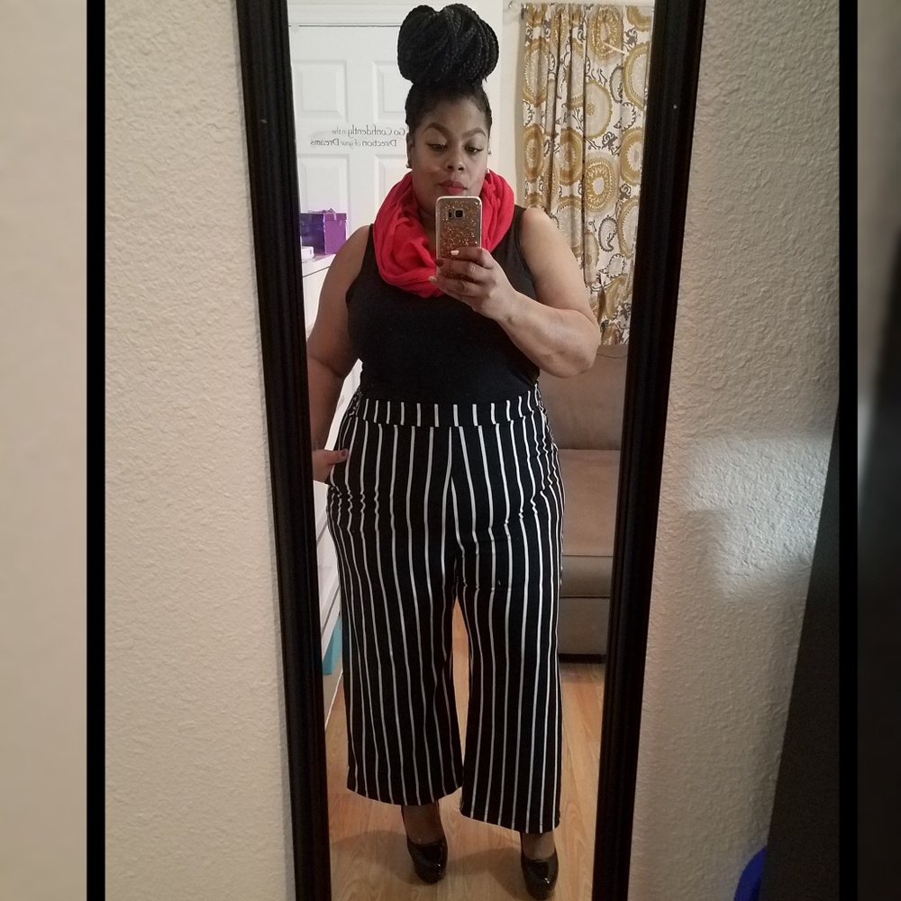 Wide leg pants